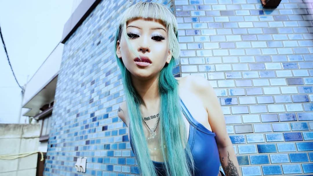 SECRET WEAPONS — ENTER, 8.15（土）