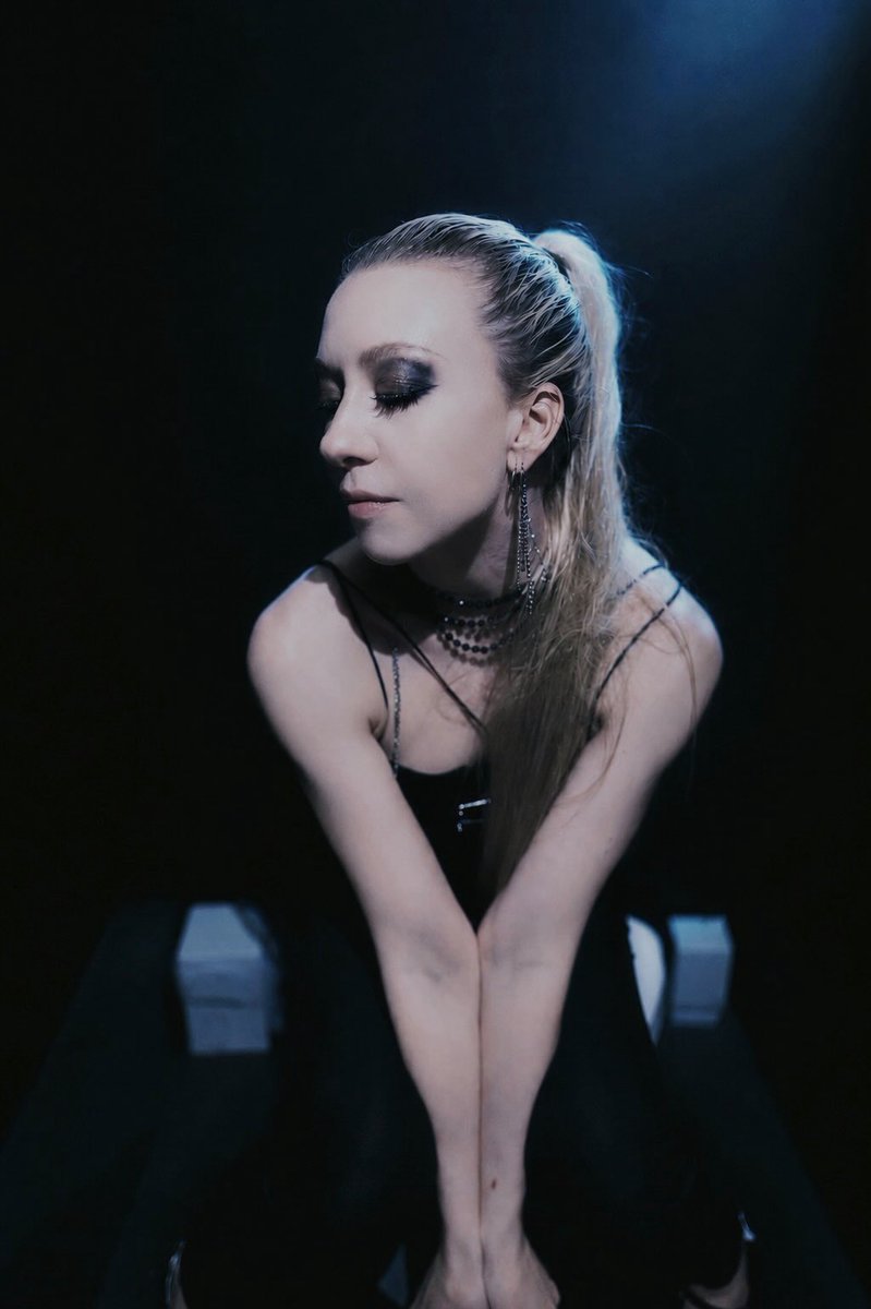 NADJA LIVE IN TOKYO Day2 — 大塚 BAR 地底, 9.11（金）